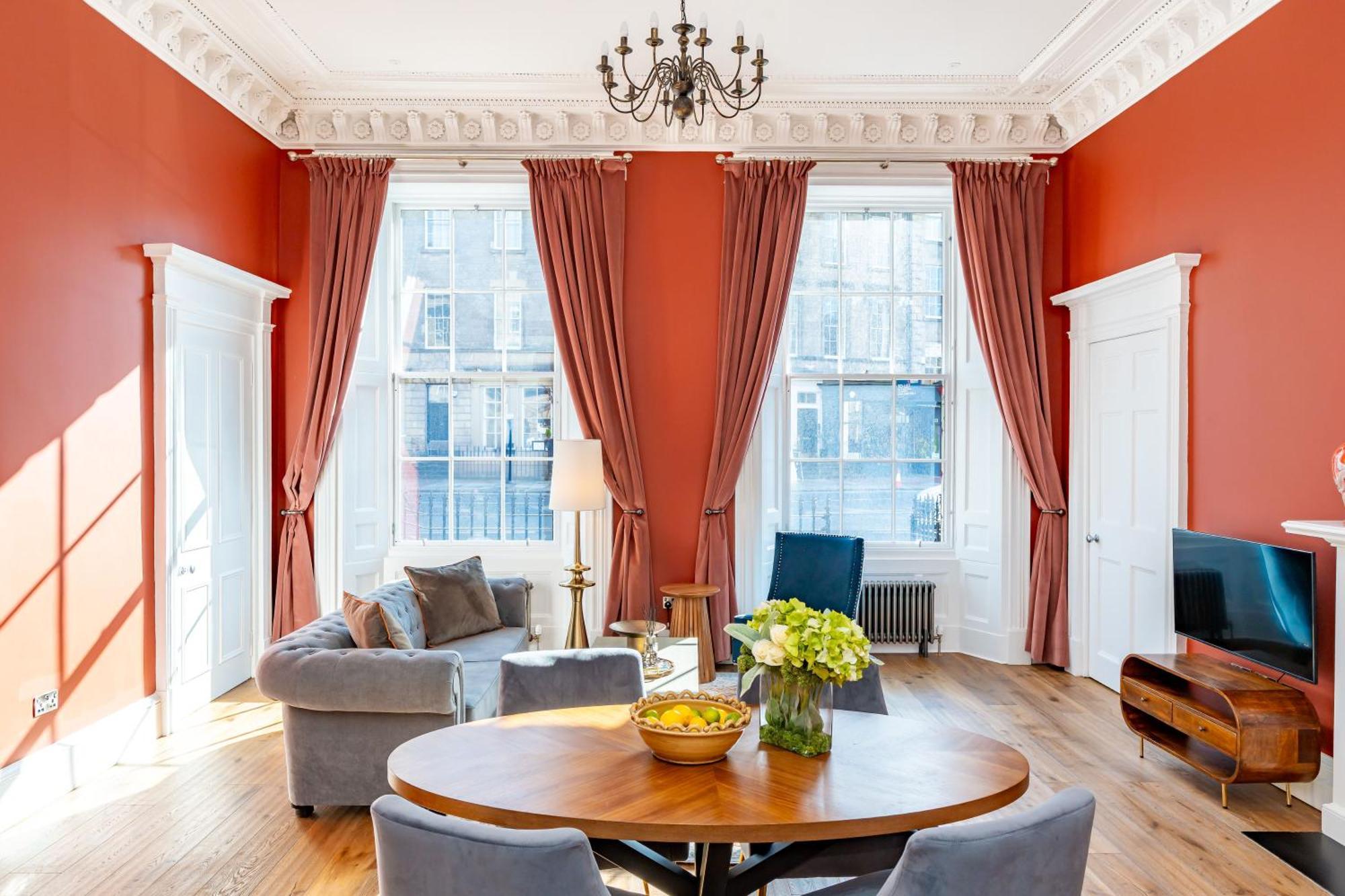 Dragon Luxury At 9 Albyn Place Apartment Edinburgh